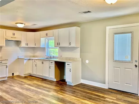 3621 Presley Ave, Fort Smith, AR 72903 photo 9