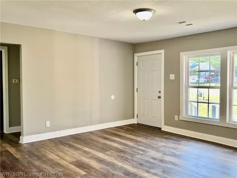 3621 Presley Ave, Fort Smith, AR 72903 photo 6