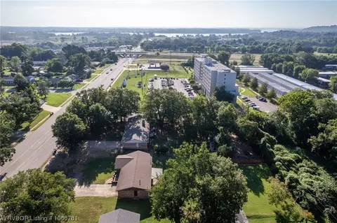 5700 Grand Ave, Fort Smith, AR 72904 photo 6