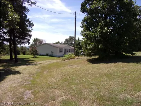 14225 Watalula Rd, Ozark, AR 72949