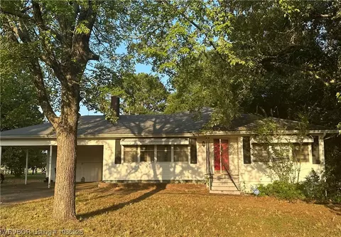 620 Emerson Ave, Booneville, AR 72927