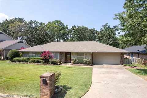 8017 Dover Cir, Fort Smith, AR 72903 photo 3