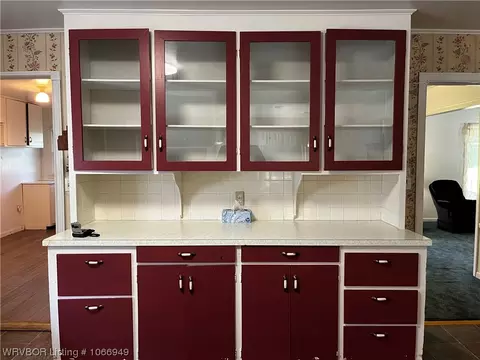 Kitchen - 447 W 4th St, Waldron, AR 72958 photo 2 of 4