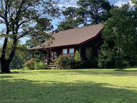8689 State Highway 22, Paris, AR 72855