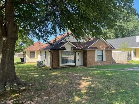 801 George St, Fort Smith, AR 72908 photo 3