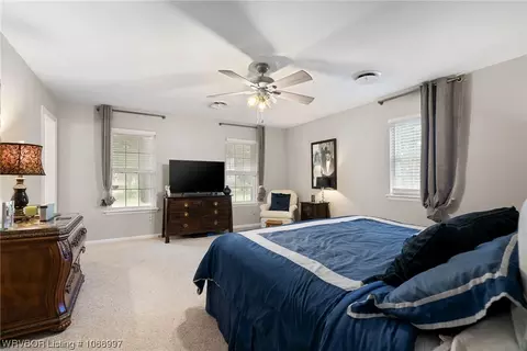Bedroom - 7815 Horan Dr, Fort Smith, AR 72903 photo 8 of 10