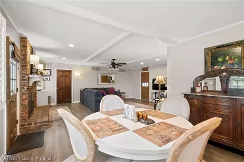Dining - 7815 Horan Dr, Fort Smith, AR 72903 photo 3 of 4