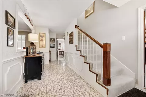 Entry Way - 7815 Horan Dr, Fort Smith, AR 72903 photo 2 of 5