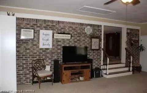 712 N 4th St, Paris, AR 72855 photo 8