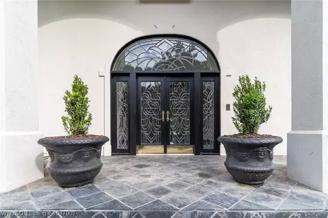 Entry Way - 4234 Spring Mountain Dr, Fort Smith, AR 72916 photo 7 of 7