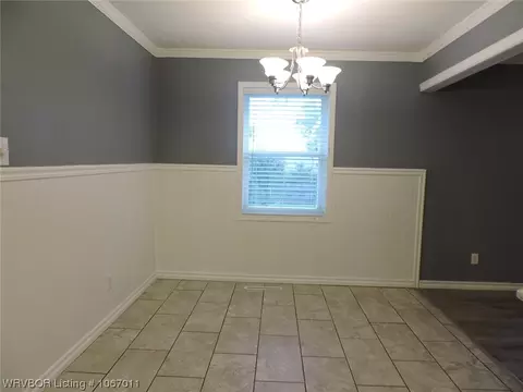6818 S V St, Fort Smith, AR 72903 photo 9