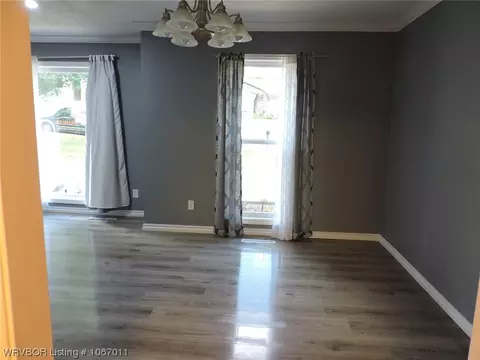 6818 S V St, Fort Smith, AR 72903 photo 13