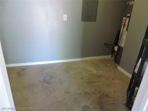 6818 S V St, Fort Smith, AR 72903 photo 23
