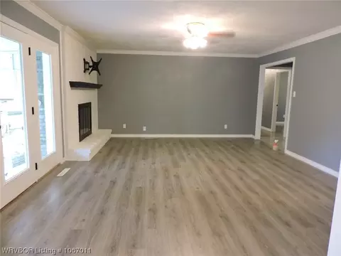 6818 S V St, Fort Smith, AR 72903 photo 11