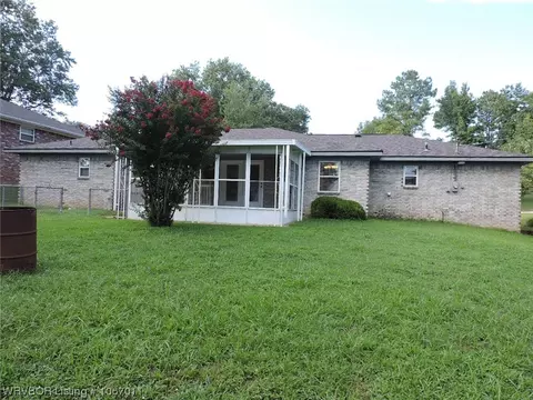 6818 S V St, Fort Smith, AR 72903 photo 28