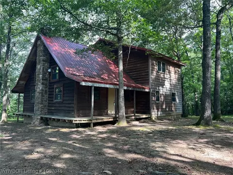 2706 Front Ave, Chester, AR 72934