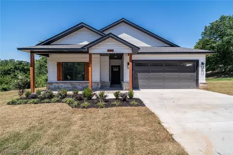 502 Fir Dr, Van Buren, AR 72956
