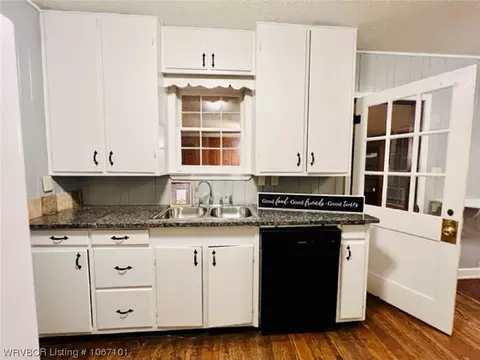 4215 Park Ave, Fort Smith, AR 72903 photo 10