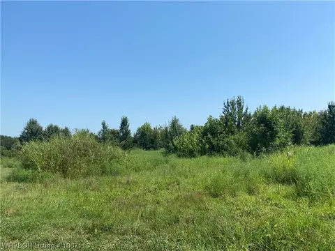 604 Shamrock Dr, Lavaca, AR 72941 photo 2