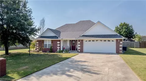 105 Wapiti Ln, Poteau, OK 74953