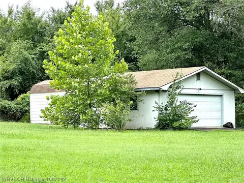 1902 E Mckenzie Ave, Pocola, OK 74902 photo 27