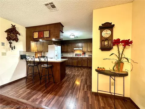 1902 E Mckenzie Ave, Pocola, OK 74902 photo 5