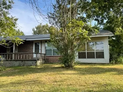 6975 W Sr 164, Dover, AR 72837