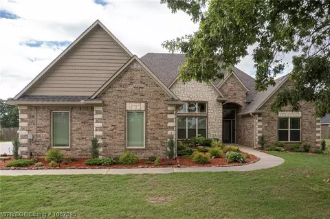 3811 Ashebury Pt, Greenwood, AR 72936