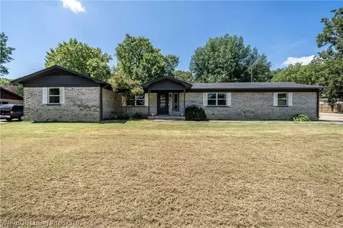 307 N 57th St, Fort Smith, AR 72903