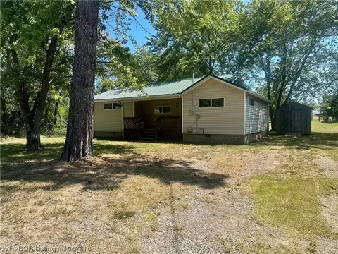 900 Morris St, Pocola, OK 74902 photo 4
