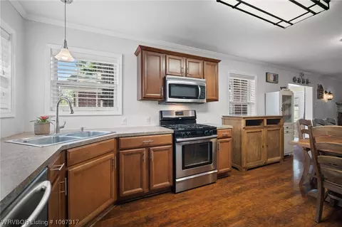 401 K St, Barling, AR 72923 photo 5