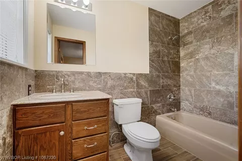 502 E 3rd St, Hartford, AR 72938 photo 34
