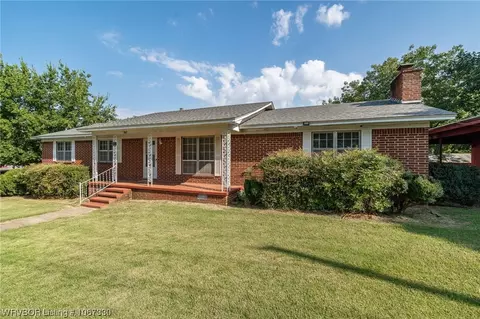 502 E 3rd St, Hartford, AR 72938 photo 2
