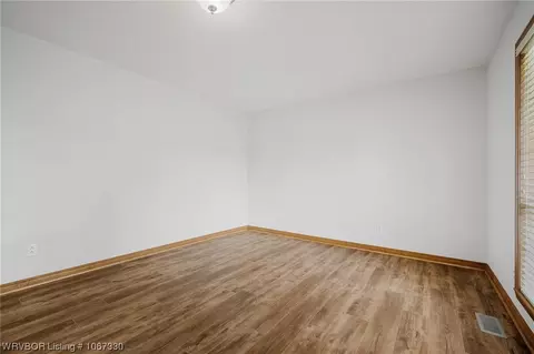 502 E 3rd St, Hartford, AR 72938 photo 7