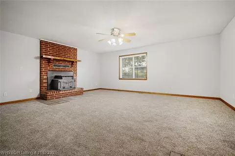 502 E 3rd St, Hartford, AR 72938 photo 17