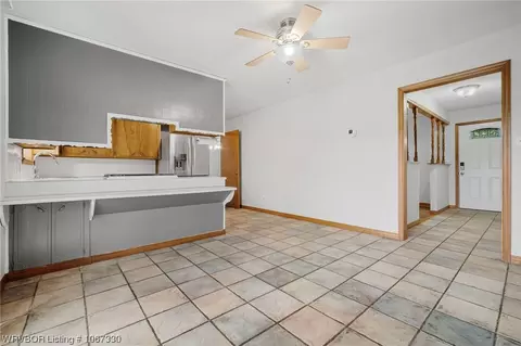 502 E 3rd St, Hartford, AR 72938 photo 12