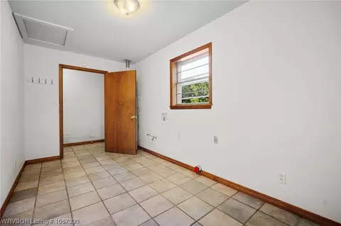 502 E 3rd St, Hartford, AR 72938 photo 22