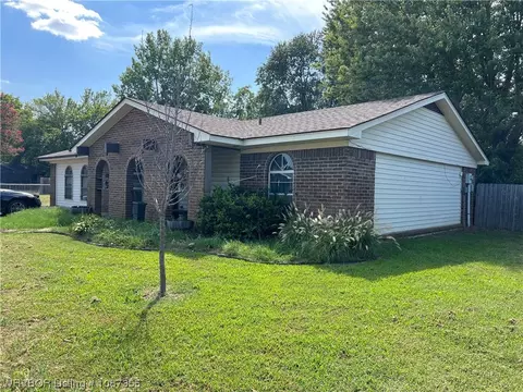 8410 35th Ter, Fort Smith, AR 72908 photo 2