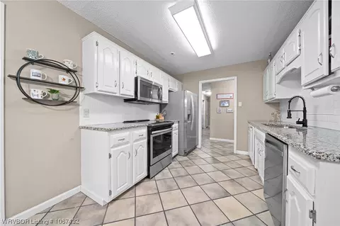 8701 S 31st Ter, Fort Smith, AR 72908 photo 11