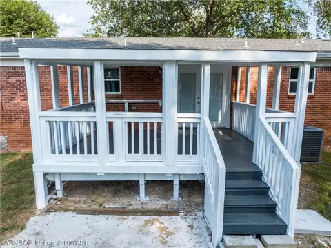 7500 Martin Dr, Fort Smith, AR 72908 photo 9