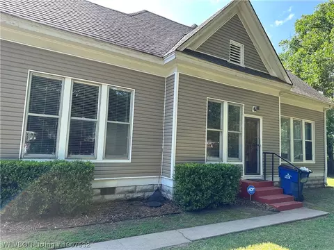 2111 S M St, Fort Smith, AR 72901 photo 2