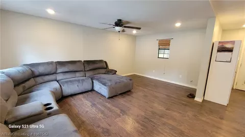 Living - 207 W Harper St, Mansfield, AR 72944 photo 3 of 4
