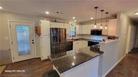 Kitchen - 207 W Harper St, Mansfield, AR 72944 photo 1 of 12