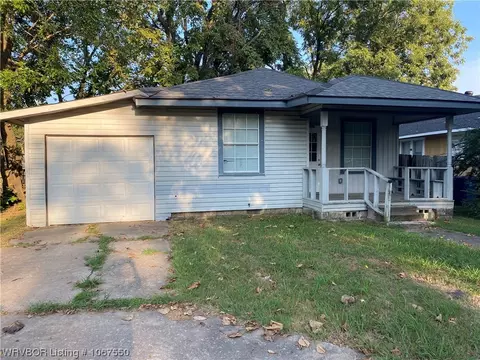 2316 N 30th St, Fort Smith, AR 72904