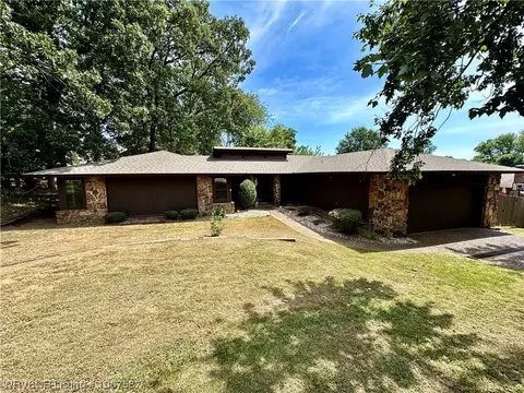 3205 S 51st St, Fort Smith, AR 72903 photo 2