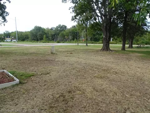 5008 Douglas Rd, Hartford, AR 72938 photo 10