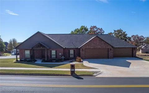 500 Legacy Blvd, Van Buren, AR 72956