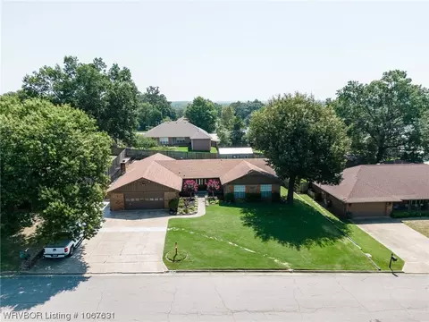 1102 3rd Ter, Barling, AR 72923 photo 45