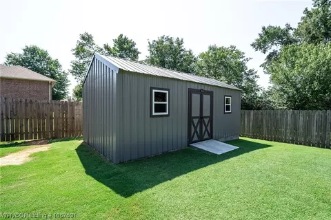 1102 3rd Ter, Barling, AR 72923 photo 41