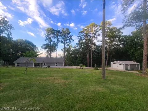 148 Suvada Ln, Paris, AR 72855